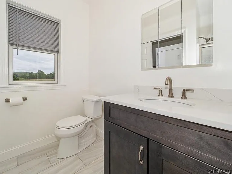 101 Duncan Rd — Photo 24