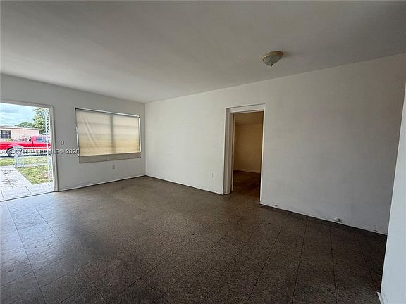 5th image of 733 W 35th St