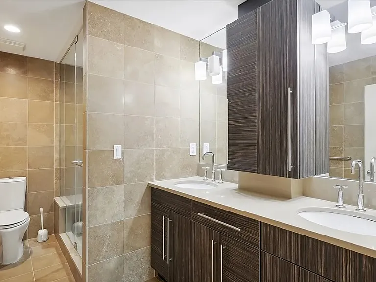 537 N Neville St #4B — Photo 7