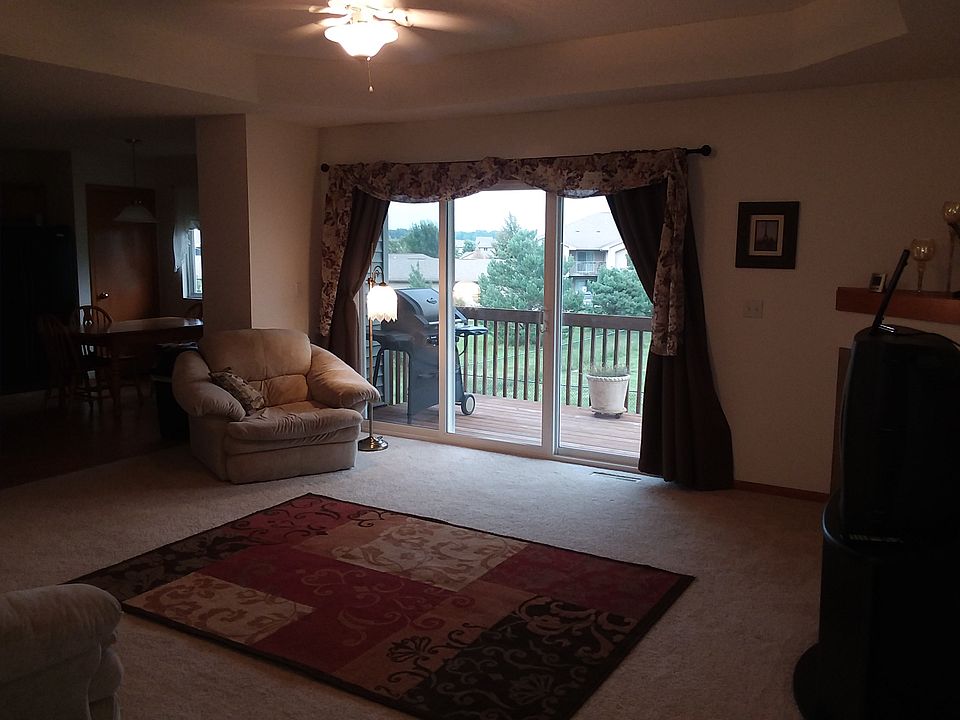 1st image of 1420 Doe Run Dr