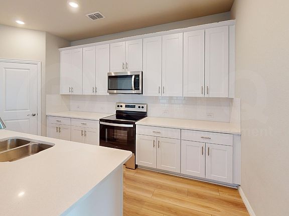 4th image of 1508 Lannon Ln