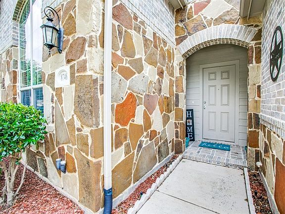 2nd image of 8746 Night Wind Ln