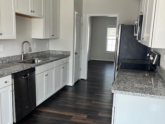 5th image of 12114 Bowling Farm Ct