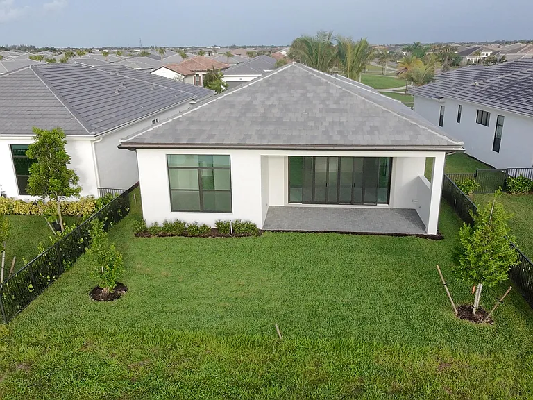 4931 Rivo Alto Cir — Photo 6