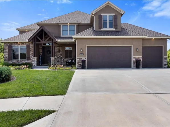 4501 NW Rossella Ct, Riverside, MO 64150