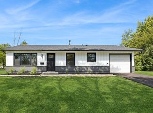 17630 Country Club Ln, Country Club Hills, IL