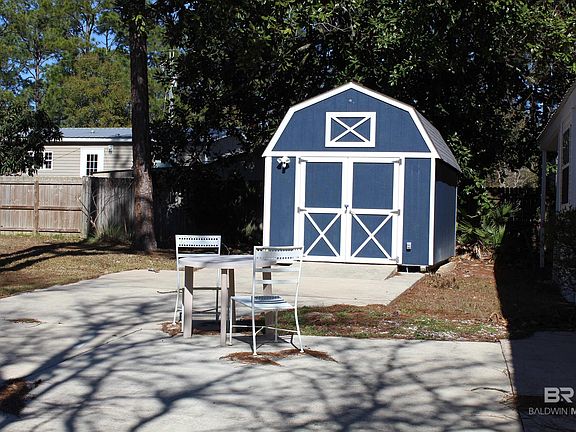 2nd image of 1326 Ridgewood Dr