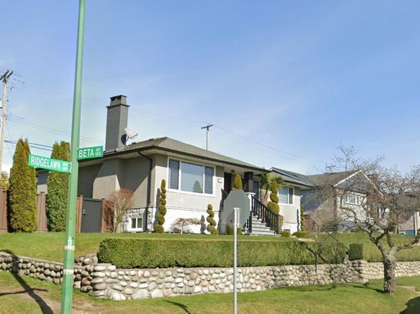 4701 Ridgelawn Dr, Burnaby, BC V5C 3Y1