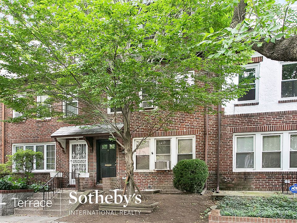 1st image of 9907 Ascan Ave