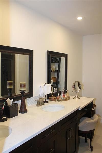 1st image of 8467 Waterford Cir
