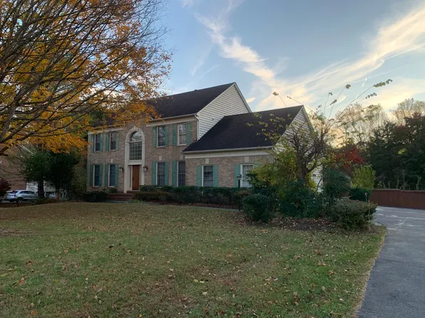 14204 Cervantes Ave, Darnestown, MD 20874