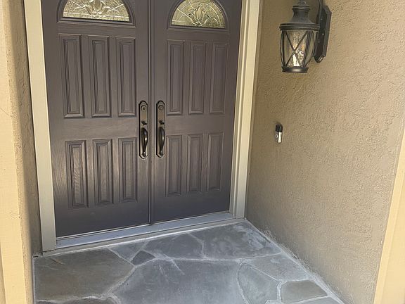 4th image of 644 Saint George Rd