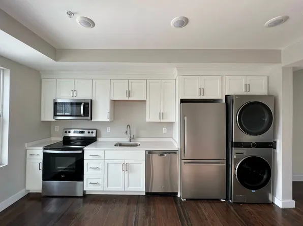 361 Admiral Street, 361 Admiral St #202, Providence, RI 02908