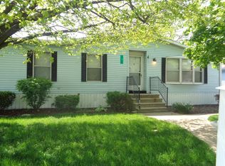 1 Maple Ridge Park, Manteno, IL 60950