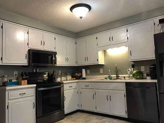 2nd image of 2671 Keyland Dr