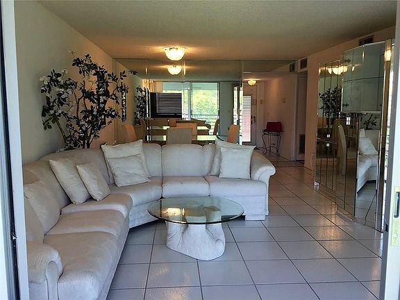 3rd image of 9781 SW Sunrise Lakes Boulevard #204