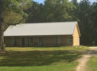 752 Harvill Rd, Huntington, TX 75949