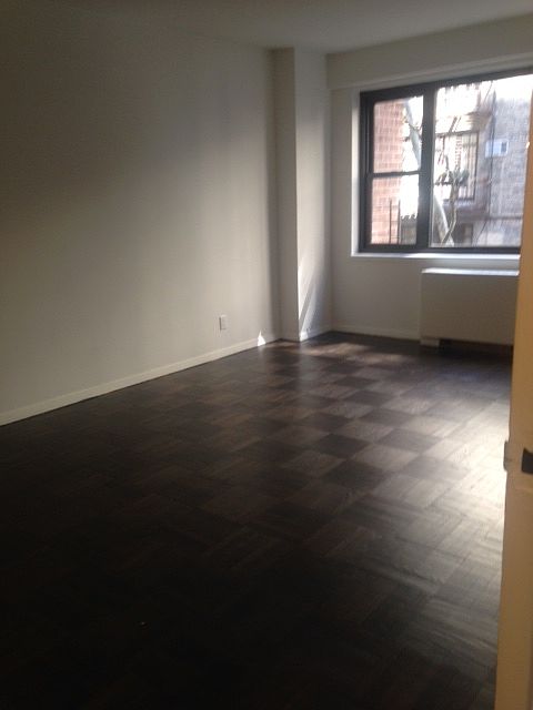 1st image of 935 3rd Ave #7C