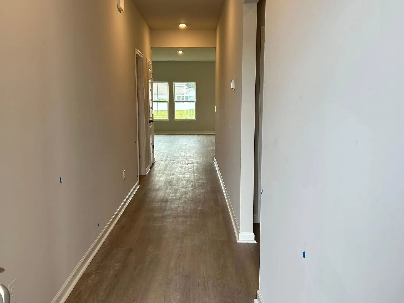 4 bed, 1774 sqft, $2,200 — Photo 2
