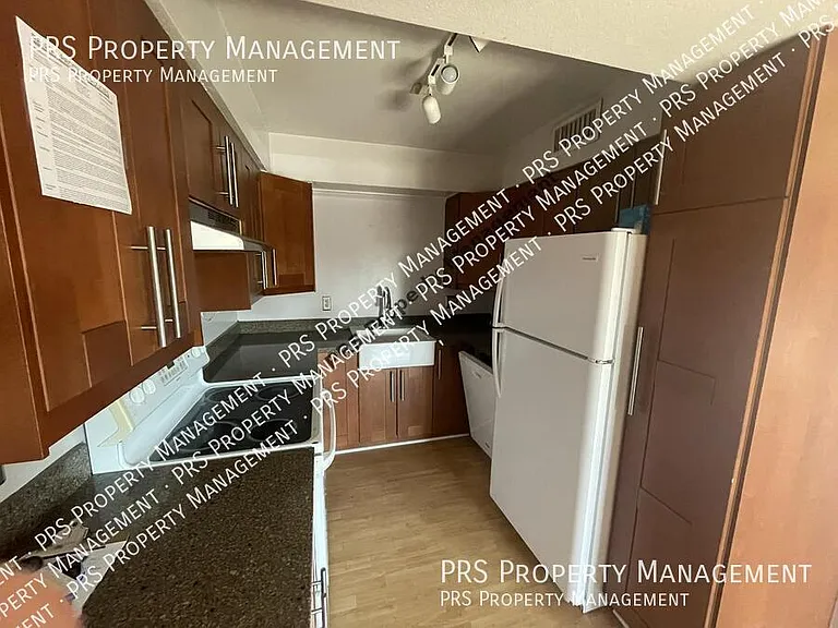 922 S Acapulco Ln #A — Photo 6