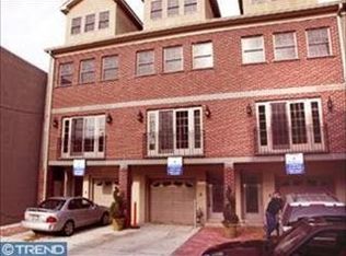 215 Wilder St, Philadelphia, PA 19147