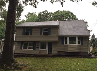 21 Meyer Rd, Edison, NJ 08817