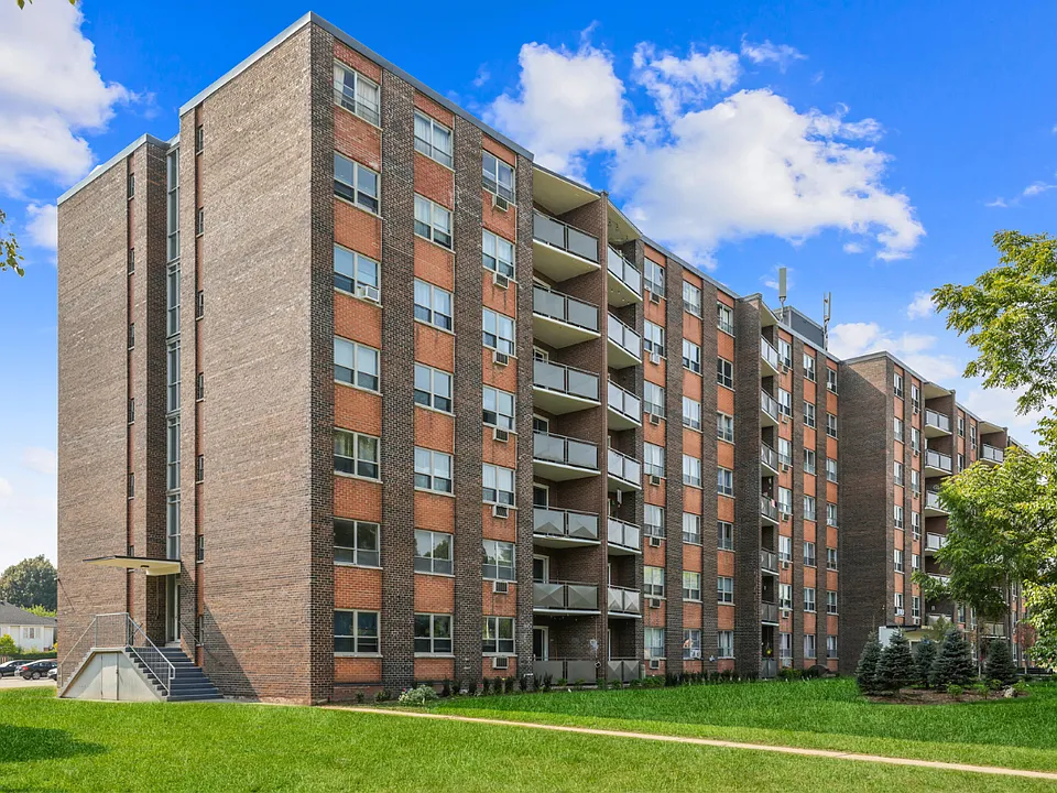 640 Guelph Line