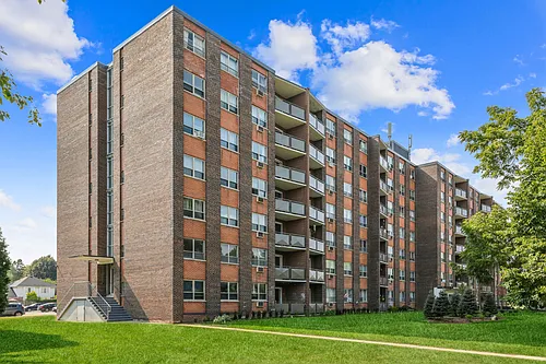 Floor plan 1 Bedroom available at 640 Guelph Line, Burlington