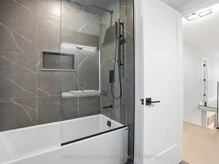 108 Greenshire Dr — Photo 23