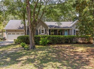 1302 Grove Point Rd, Wilmington, NC 28409