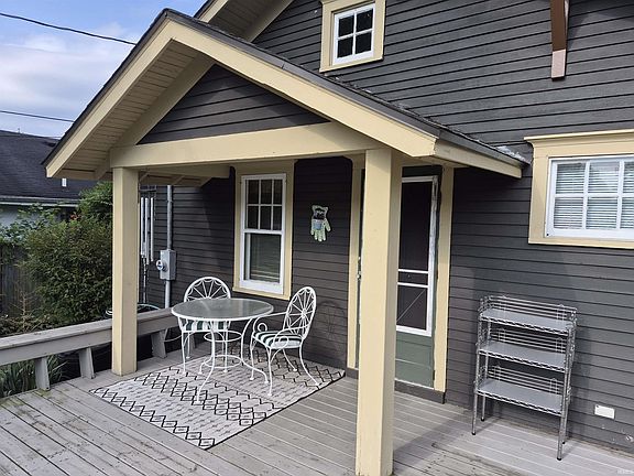 3rd image of 744 S 36th St