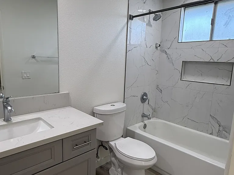 1394 Yucca Dr #C — Photo 21