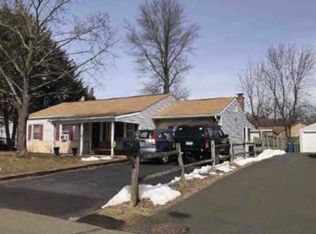 33 Apple St, Wallingford, CT 06492
