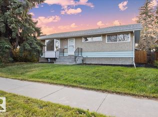 10522 163rd St NW, Edmonton, AB T5P 3P1