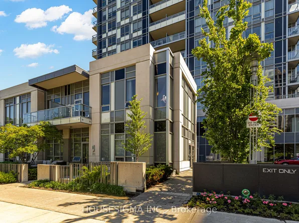 120 Harrison Garden Blvd #230, Toronto, ON M2N