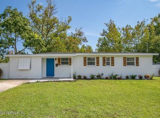 373 Sargo Rd, Atlantic Beach, FL 32233