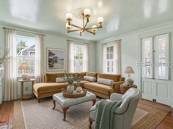 3rd image of 78 Vanderhorst Street