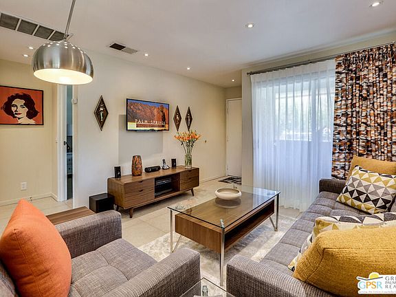 5th image of 420 N Villa Ct Unit 200