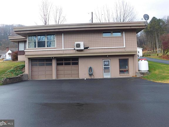 2nd image of 19 Ort Valley Rd