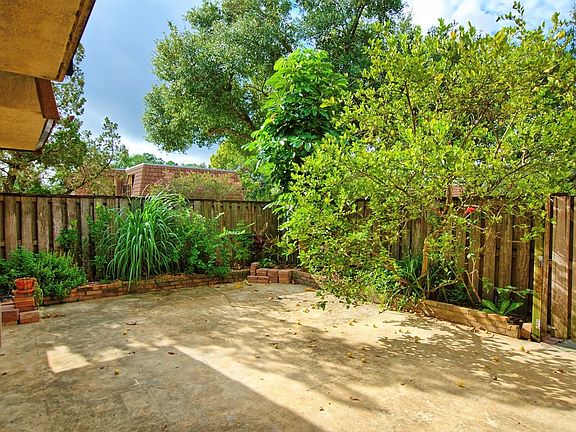 3rd image of 5253 Coral Ct