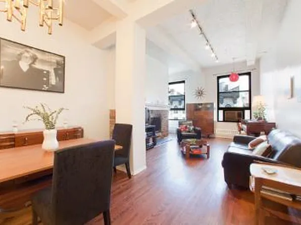 148 West 23rd Street image 1 of 7