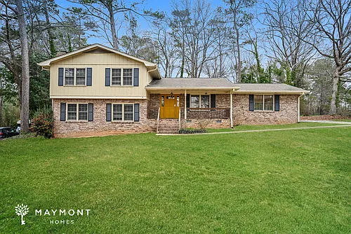 2902 Barcelona Way Photo 1