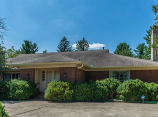 1828 Richmond Rd, Lexington, KY 40502