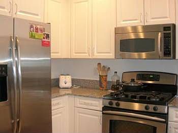 1st image of 532 NE 7th Ave #2