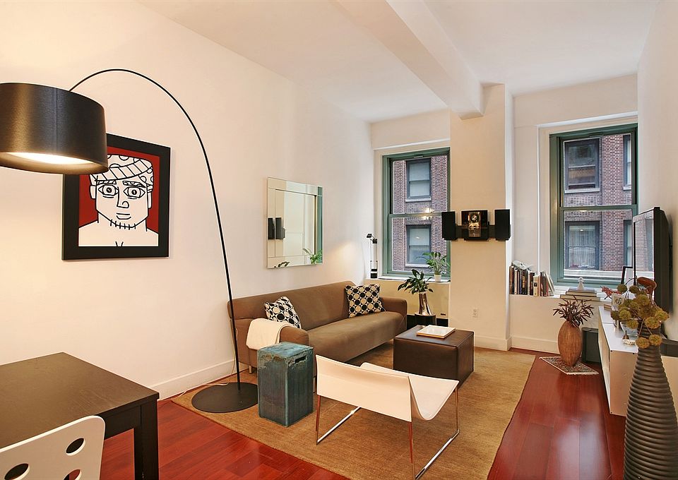 1st image of 80 John St APT 4G