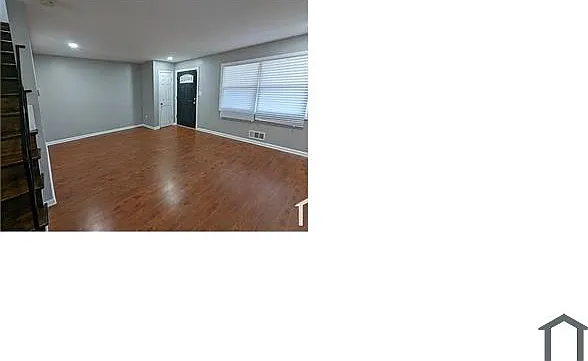 3 bed, $1,900 — Photo 1