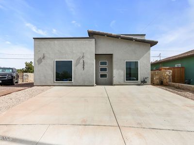 13047 Oscar Chacon, San Elizario, TX, 79849