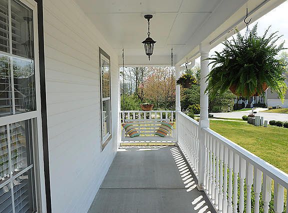 2nd image of 161 Circlestone Dr