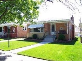 9044 S Utica Ave, Evergreen Park, IL 60805
