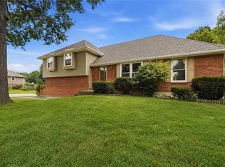 400 S Normandy Dr, Olathe, KS 66061